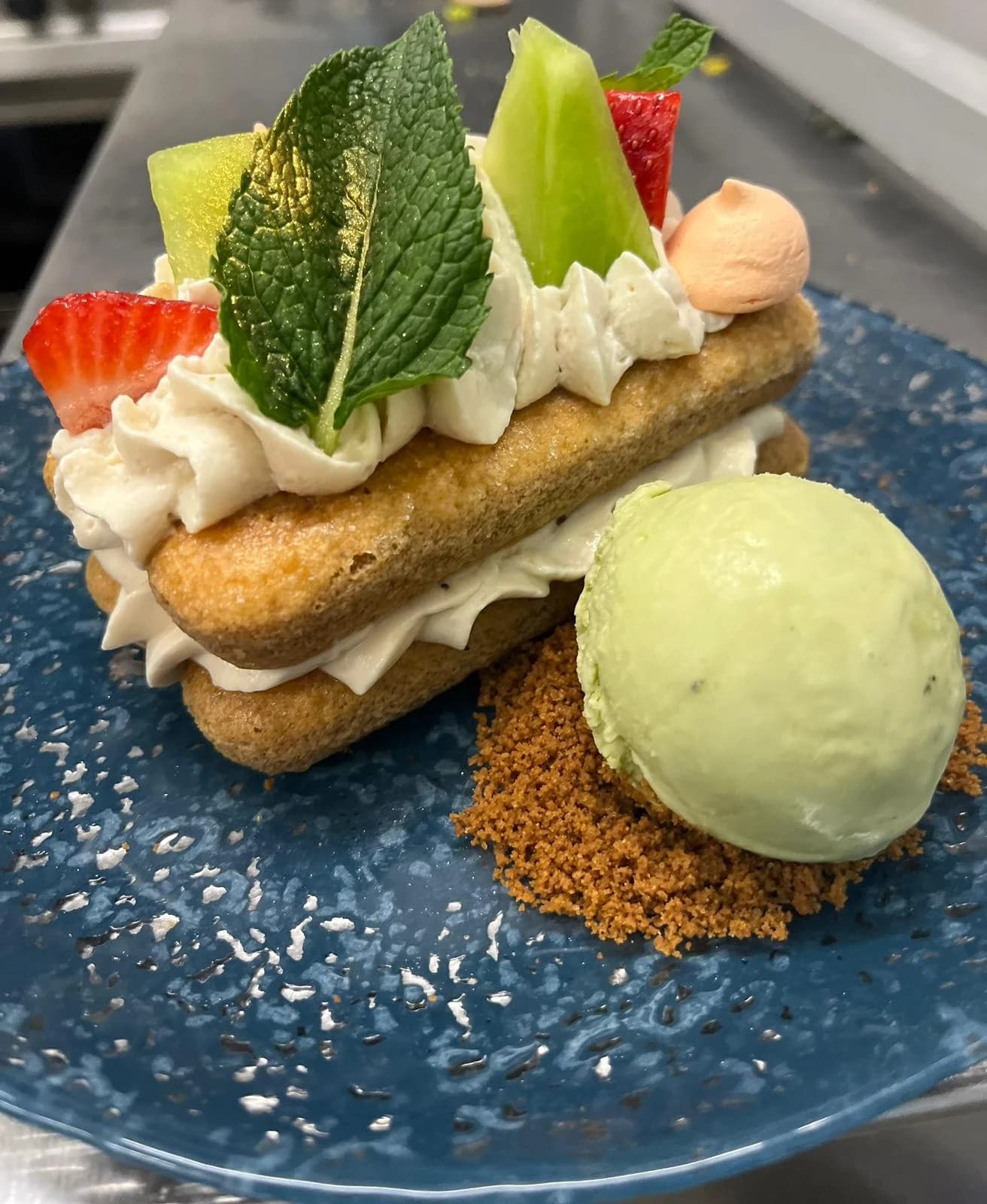 Vanille-ijs als dessert