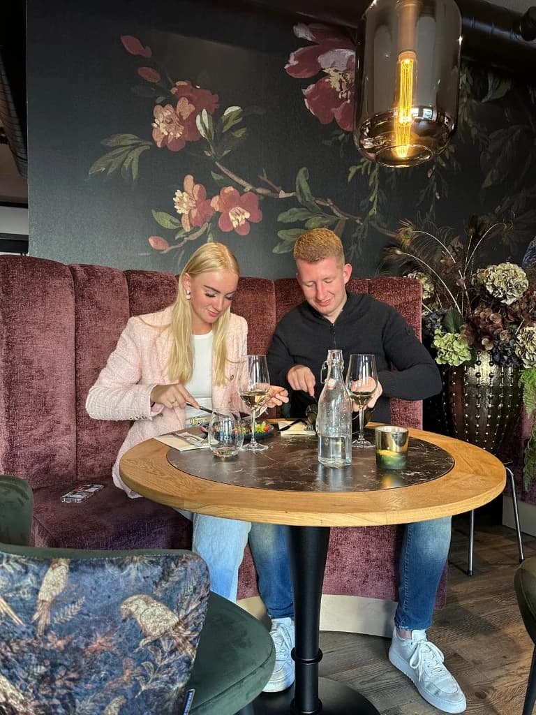 Sfeervolle hoek met kaarslicht